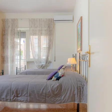 Vittoria's House Apartment Rome